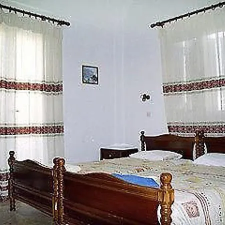 Hotel Makis